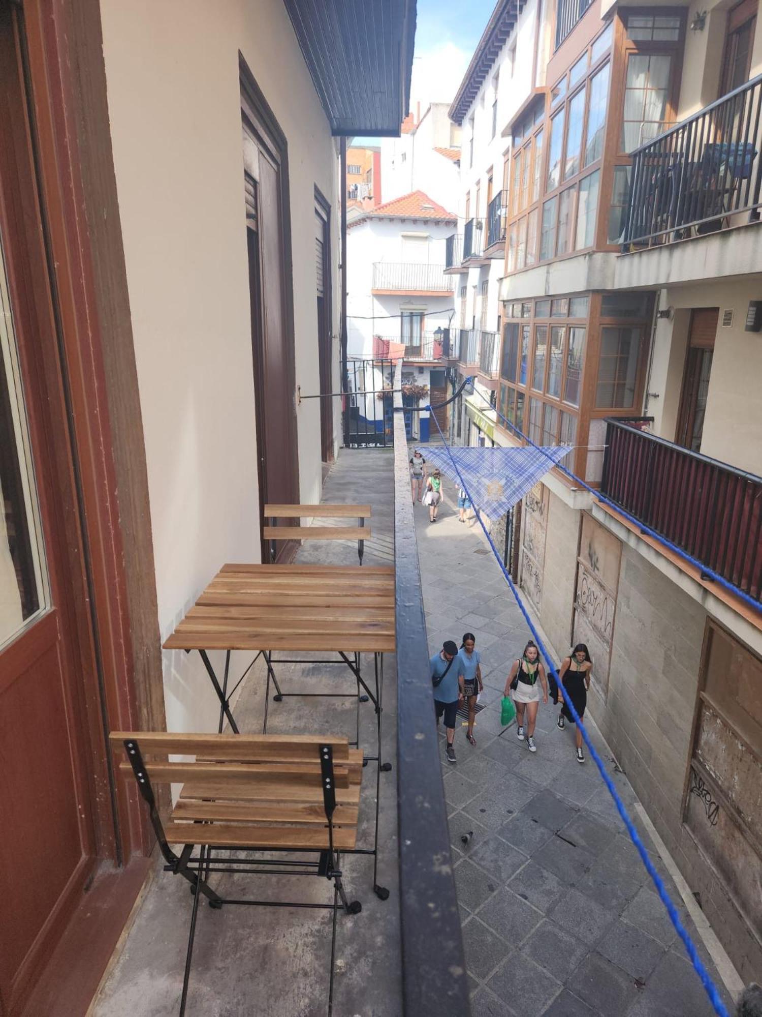 La Zona Mas Animada De Castro, Bares Y Restaurantes Lejlighed Castro Urdiales Eksteriør billede